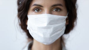 Ende der Homeoffice-Pflicht und Rekordzahlen: Jeder 3. fürchtet Corona-Infektion im Job