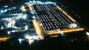 Neue Halle, 23.000 Mitarbeiter: Tesla-Fabrik soll Deutschlands größtes Autowerk werden