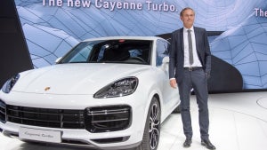 Porsche-Börsengang gelingt trotz schwieriger Vorzeichen