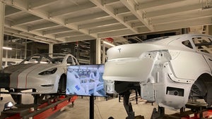 Tesla: Lieferprobleme und Rückruf von rund 60.000 Autos