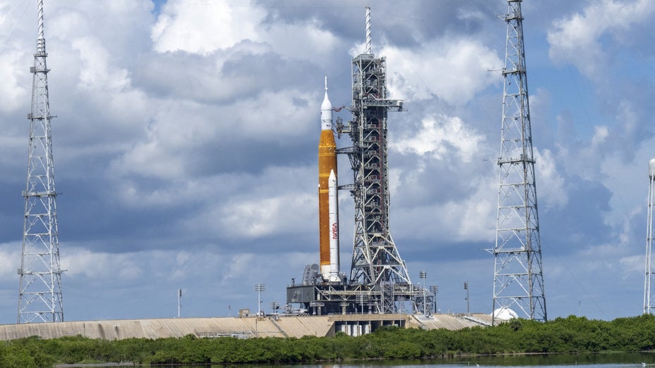 Am Samstag, dem 3. September, startet die Nasa ihre Mission Artemis I mit der Rakete SLS und der Sonde Orion. (Foto: dpa) Bald geht’s los: Hier seht ihr den Start der Artemis-Mission im Livestream