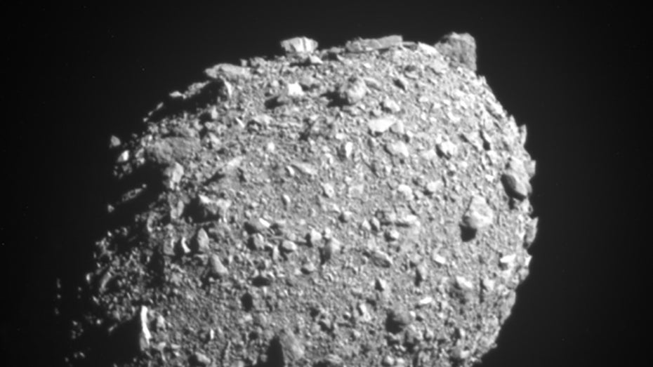 „Längliche Wassermelone“: So stark hat die Dart-Mission der Nasa den Asteroiden deformiert