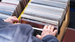 Nicht lange fackeln: Ebay-Kleinanzeigen startet Sofortkauf