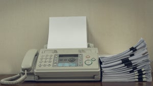 Jeder vierte Handwerksbetrieb nutzt noch das Fax – trotz Digitalisierungswunsch Jeder vierte Handwerksbetrieb nutzt noch das Fax – trotz Digitalisierungswunsch