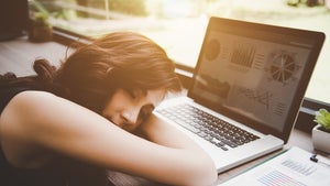 Weniger Stress, mehr Energie: Warum einem der Powernap nicht peinlich sein sollte