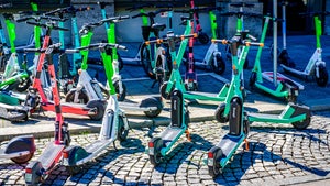 E-Scooter: Sinnvolle Alternative oder überflüssig? E-Scooter: Sinnvolle Alternative oder überflüssig?