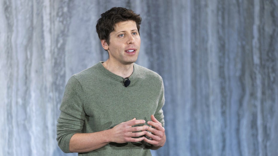 Sam Altman soll künftig direkt bei Microsoft arbeiten. (Foto: AP/Stephen Brashear) Nach OpenAI-Rausschmiss: Sam Altman hat bereits einen neuen CEO-Posten