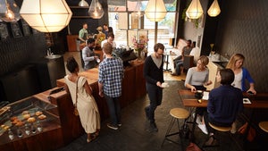 Netflix-Mitgründer empfiehlt: Wie wär&bdquo;s mit einem &rdquo;Starbucks Test”?