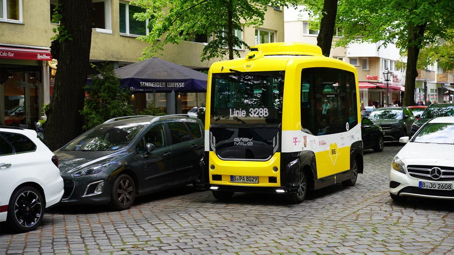 Berlin möchte mehr autonome Kleinbusse. (Foto: Shutterstock / Achim Wagner) Selbstfahrende Kleinbusse in Berlin: Die BVG macht den Test