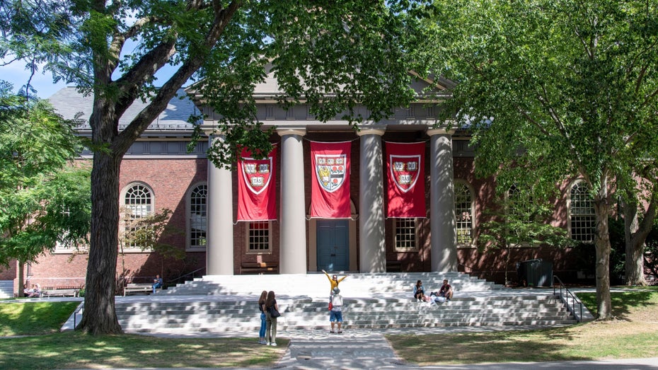 Harvard nutzt KI in der Bildung. (Foto: 365 Focus Photography / Shutterstock.com) Harvards neuer Informatikprofessor ist ein Chatbot