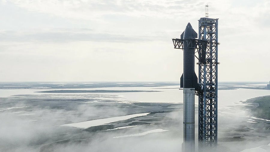 Starship V2 meistert letzten Testflug: Welche Hürden SpaceX jetzt bei Version 3 überwinden muss Starship V2 meistert letzten Testflug: Welche Hürden SpaceX jetzt bei Version 3 überwinden muss