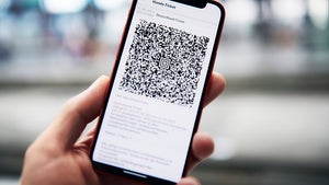 Deutschlandticket vor dem Ende? Erster Landkreis steigt 2024 aus, weitere könnten folgen