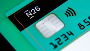Die Bank als Handyanbieter: Wie N26, Revolut und Klarna den Mobilfunkmarkt aufmischen wollen