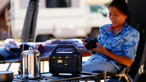 Powerstations im Test: Nur die Hälfte der Steckdosen für unterwegs ist gut Powerstations im Test: Nur die Hälfte der Steckdosen für unterwegs ist gut