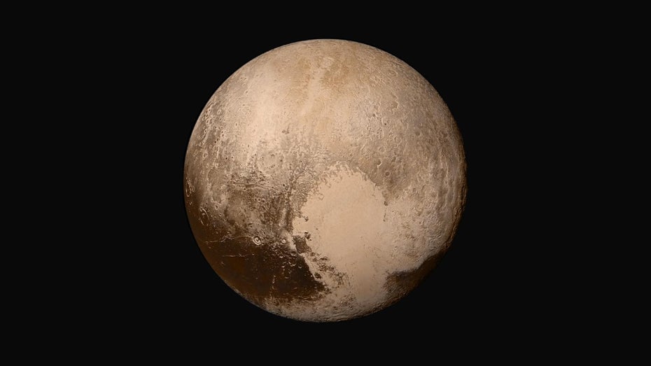 Eris ist die „nahezu perfekte Zwillingsschwester“ von Pluto (hier im Bild). (Foto: Nasa/Johns Hopkins University Applied Physics Laboratory/Southwest Research Institute) Fast wie „Weichkäse“: Plutos Zwilling hat eine ungewöhnliche Oberfläche