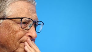 Bill Gates' KI-Prognose: Menschliche Arbeitskraft bis 2035 überflüssig?