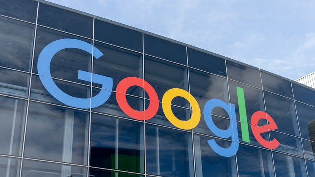 Digitaler Fuabdruck: Finde heraus, was Google ber dich wei!