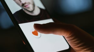 t3n Catch up: Tinder, Bumble und Co. – wie läuft das Geschäft mit den Dating-Apps? t3n Catch up: Tinder, Bumble und Co. – wie läuft das Geschäft mit den Dating-Apps?