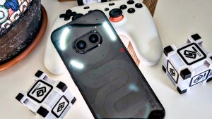 Nothing Phone 2a im Test: Leuchtendes Beispiel für ein günstiges Android-Smartphone