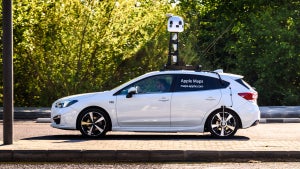 Apple schickt Kamera-Autos auf deutsche Straßen: Das steckt dahinter Apple schickt Kamera-Autos auf deutsche Straßen: Das steckt dahinter