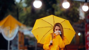 Supermarkt, Café, Kino? Was bei einer Krankschreibung tatsächlich erlaubt ist