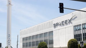 Nächste Klage: Ex-Manager wirft SpaceX „schäbiges” Verhalten in Sicherheitsfragen vor