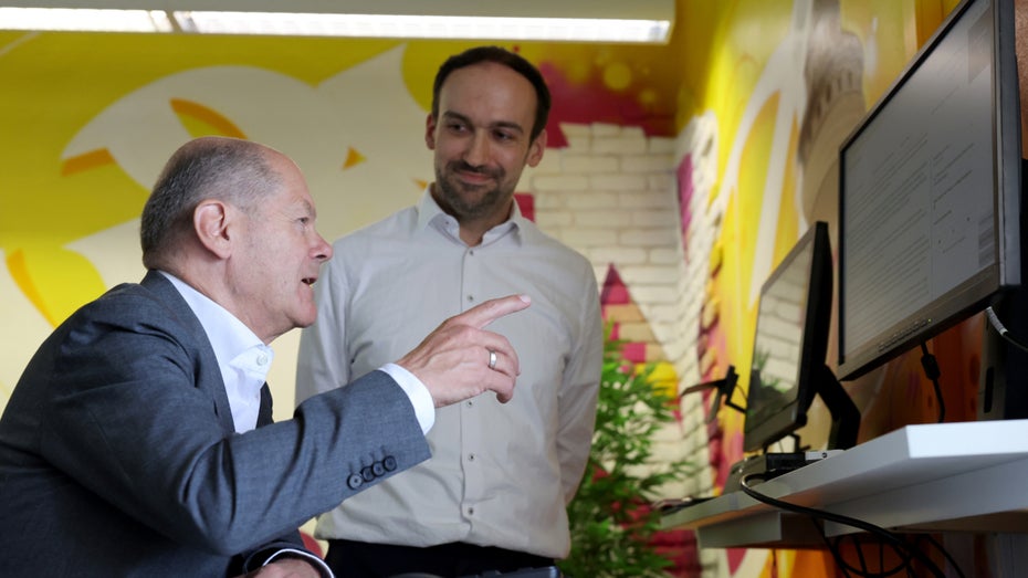 Künstliche Intelligenz erobert die Ministerien: Wo die Ampel-Regierung bereits auf KI setzt