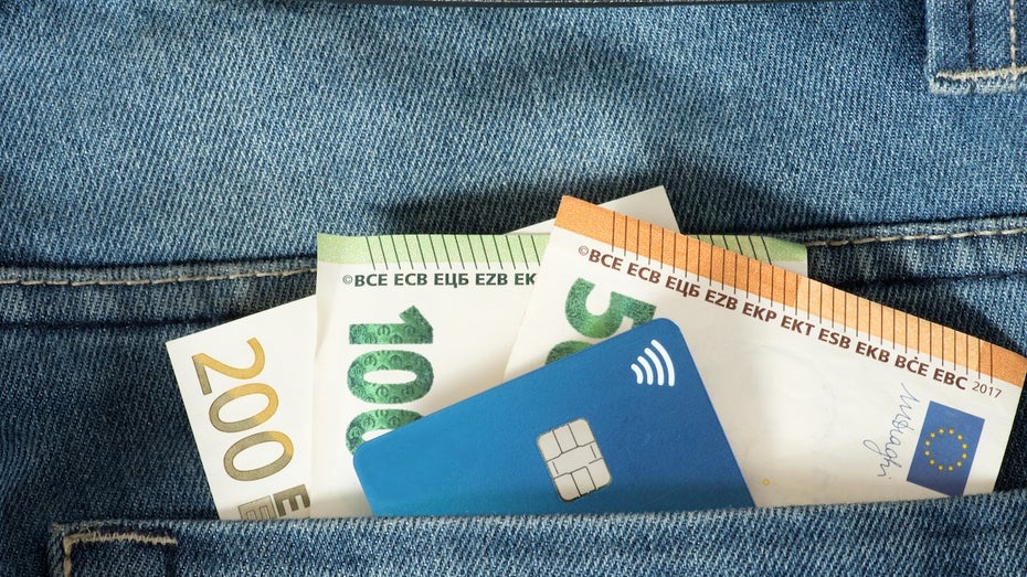 Bargeld oder Karte: Was ist umweltfreundlicher?