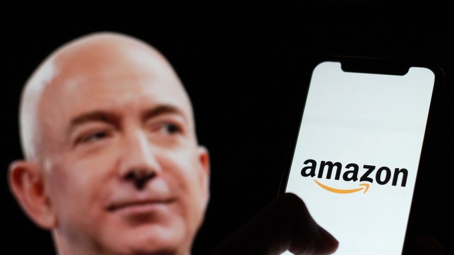 Amazon-Gründer testet eigenen Kundendienst – und erwischt sein Team bei falschen Zahlen Amazon-Gründer testet eigenen Kundendienst – und erwischt sein Team bei falschen Zahlen