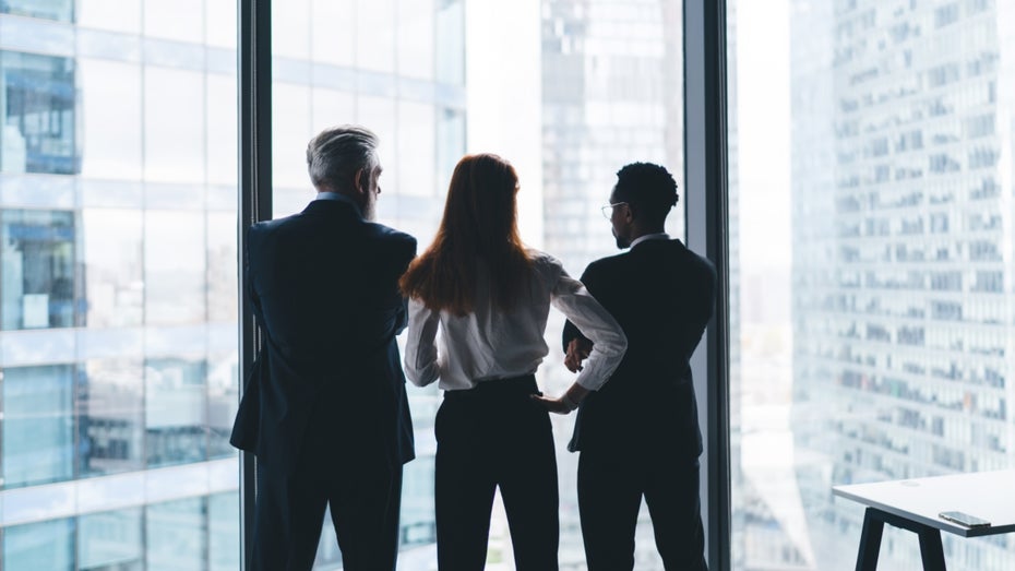 Mangelndes Vertrauen: HR-Report zeigt, wo es in Unternehmen kriselt