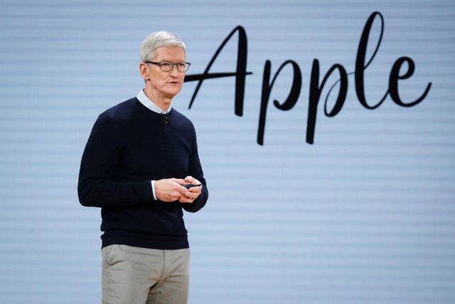 Müssen gewinnen: Apple-Chef Tim Cook schwört Mitarbeiter auf KI ...