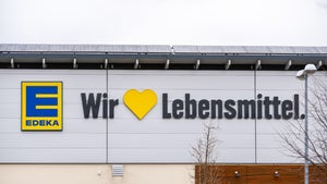 Edeka gegen die AfD: Was ihr über Heidelbeer-Werbung und Boykott-Aufrufe wissen solltet