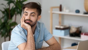 Wenn der Kollege abschweift: Mit diesen 5 Tipps lenkst du jedes Gespräch in die richtige Richtung