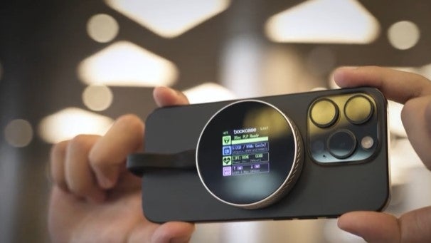 iPhone 16 Pro-Fans aufgepasst: Diese SSD erweitert euren Speicher und haftet magnetisch