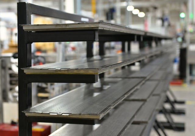 Günstiger als Lithium: Warum die größte Batterie der Welt auf Rost ...