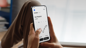 Verbraucherzentrale verklagt Trade Republic: Was steckt hinter den Vorwürfen?