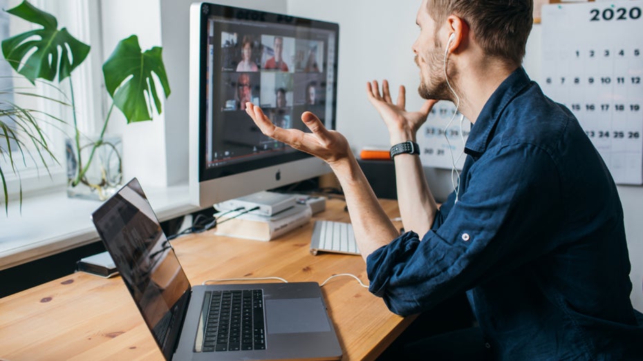 Produktivitätskiller Bürozwang: Wie Fachkräfte vor starren Präsenzregeln flüchten