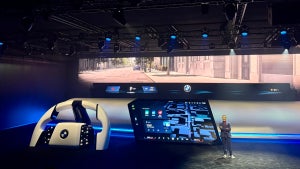 Panoramic iDrive: BMW bringt Infotainment auf die Windschutzscheibe Panoramic iDrive: BMW bringt Infotainment auf die Windschutzscheibe