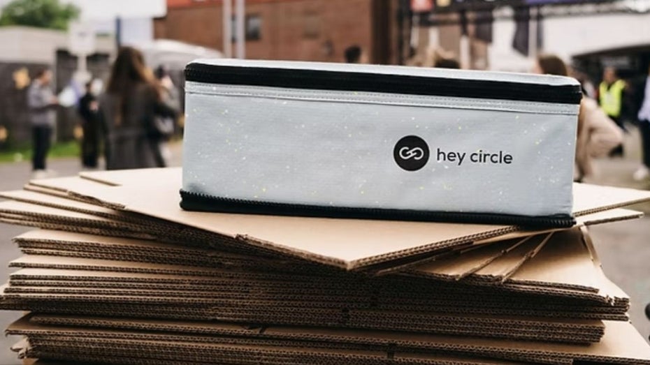 Nachhaltige Boxen im Onlinehandel: Diese Verpackung kann 50 Mal genutzt werden