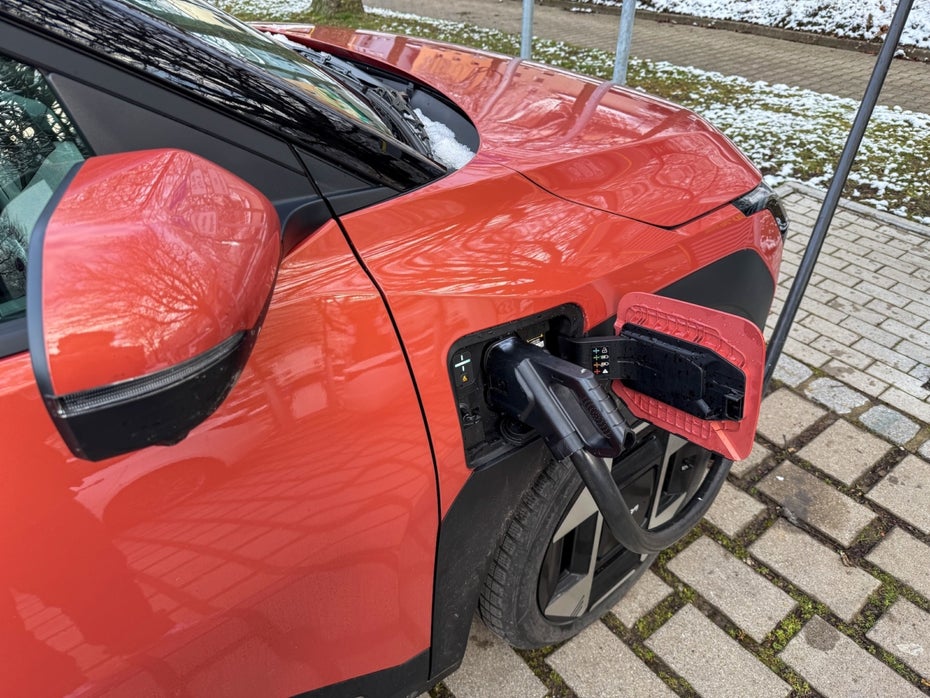 Anders als andere E-Autos: Der Kia EV3 hat die Ladebuchse rechts vorne