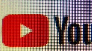 Ohne Erlaubnis: Youtube „verbessert” heimlich Videos mit KI Ohne Erlaubnis: Youtube „verbessert” heimlich Videos mit KI