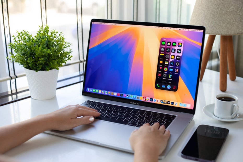 Steve Jobs was always against it: Will the Macbook Pro get a touchscreen ...