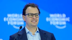 Geleaktes Memo verrät: Anthropic will sich offenbar doch um Investments aus Golfstaaten bemühen