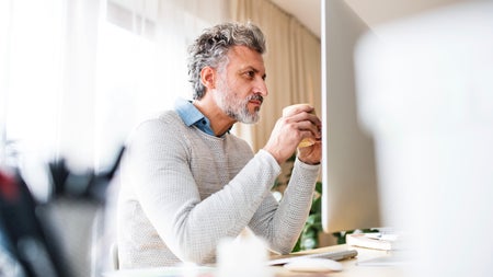 Umfrage zeigt: Jeder Vierte umgeht offizielle Homeoffice-Beschränkungen Umfrage zeigt: Jeder Vierte umgeht offizielle Homeoffice-Beschränkungen