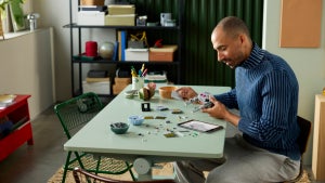 Zurück in die 90er: Lego bringt einen detailgetreuen Nintendo Game Boy als Bausatz heraus