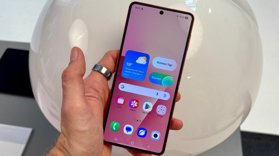 Exklusiv und teuer: Samsung-Smartphone auf Ebay aufgetaucht