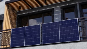 Balkonkraftwerk: Diese 6 Fragen solltest du vor dem Kauf klären Balkonkraftwerk: Diese 6 Fragen solltest du vor dem Kauf klären