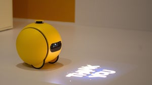 Keine Hilfe in Sicht: Wo bleiben die Haushaltsroboter?