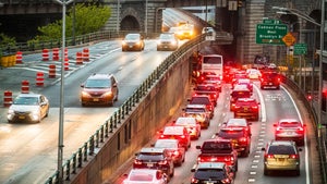 Robotaxi-Expansion: Was eine Stellenanzeige über Teslas Pläne und kommende Herausforderungen verrät Robotaxi-Expansion: Was eine Stellenanzeige über Teslas Pläne und kommende Herausforderungen verrät