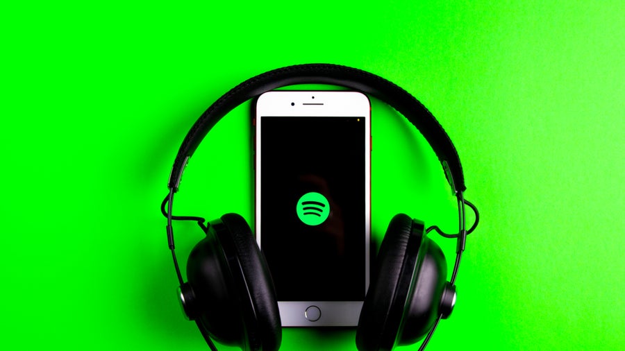 Streaming-Bots auf Spotify? Warum ein Rapper die Musikplattform anklagt